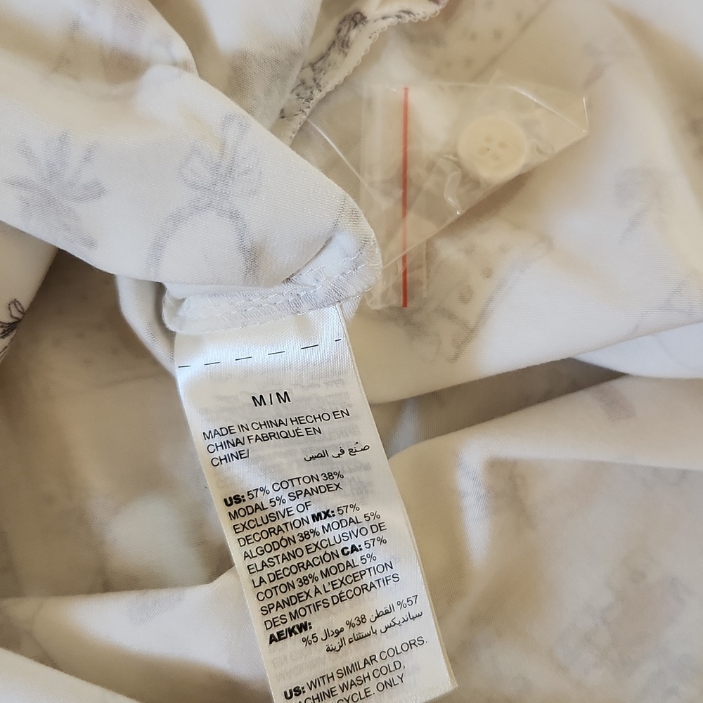 Soma Embraceable 2 Pc Pajama Set NWT  Cute Gift Pattern Size M & S - Picture 7 of 12